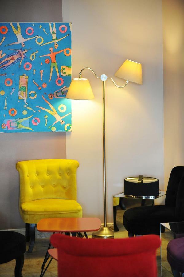 Amerique - Piscine&parking - Hotel